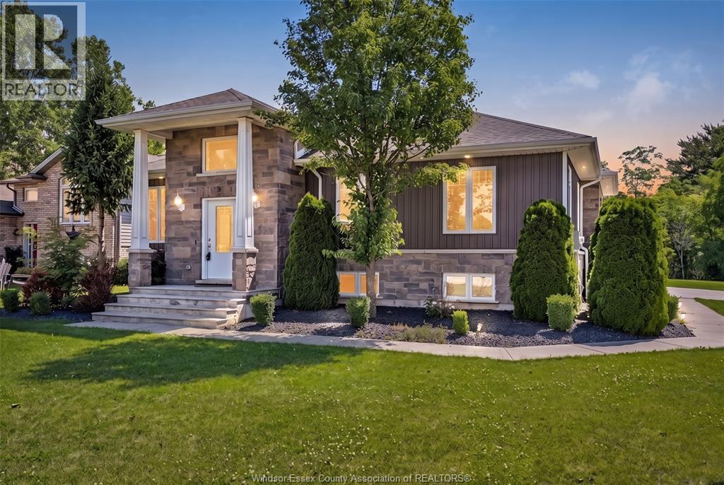 10 Lisa Street, Wheatley, Ontario  N0P 2P0 - Photo 1 - 26015204