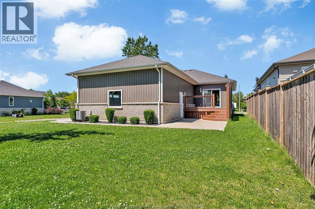 10 Lisa Street, Wheatley, Ontario  N0P 2P0 - Photo 33 - 26015204