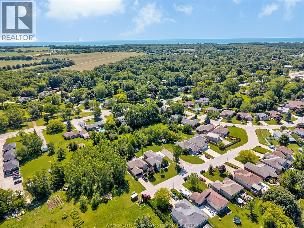 10 Lisa Street, Wheatley, Ontario  N0P 2P0 - Photo 39 - 26015204