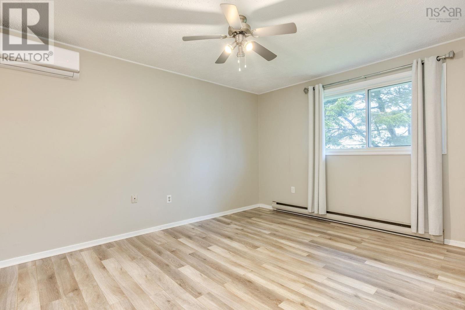 208 Prince Street, Lower Sackville, Nova Scotia  B4C 1L5 - Photo 13 - 202615638