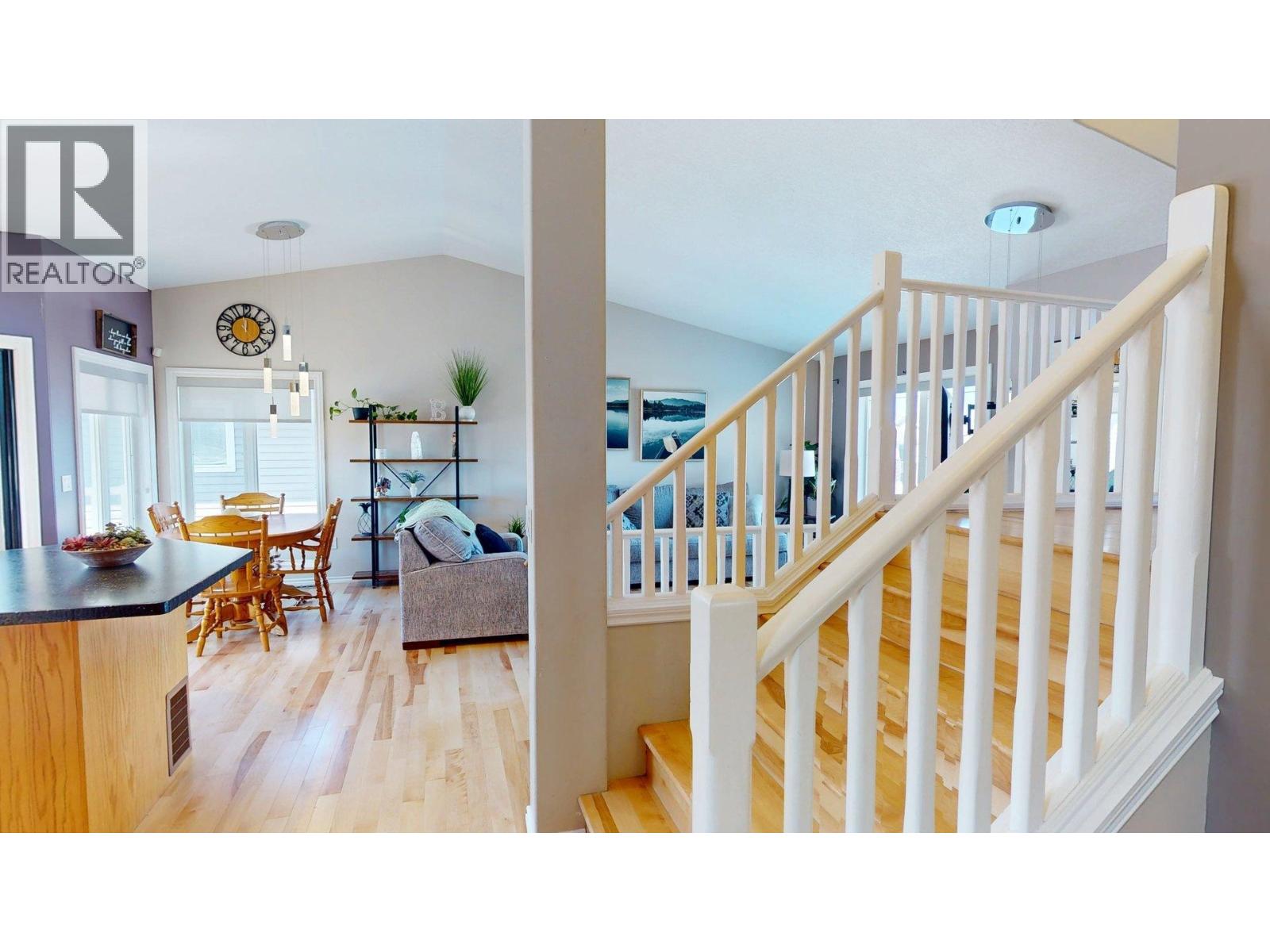 9611 113 Avenue, Fort St. John, British Columbia  V1J 7J1 - Photo 12 - R3139759