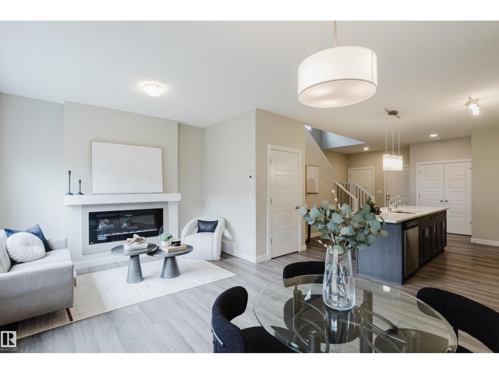 9142 Pear Dr Sw, Edmonton, Alberta  T6X 2N8 - Photo 9 - E4491852