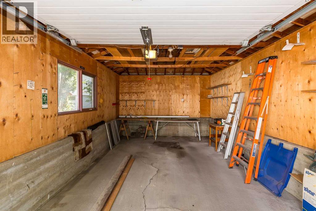 2209 8a Avenue S, Lethbridge, Alberta  T1J 1S7 - Photo 29 - A2322458