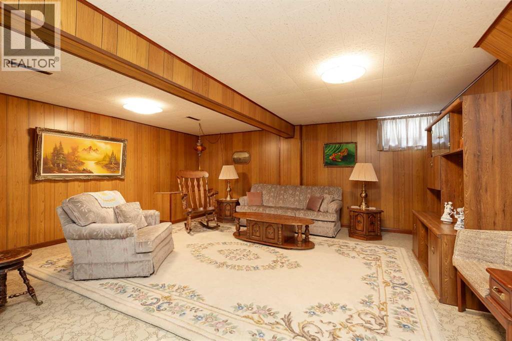 2209 8a Avenue S, Lethbridge, Alberta  T1J 1S7 - Photo 19 - A2322458