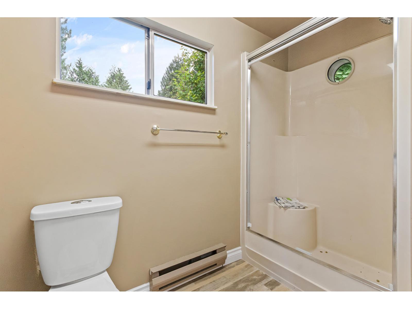 100 Robertson Crescent, Hope, Hope, British Columbia  V0X 1L4 - Photo 24 - R3131147