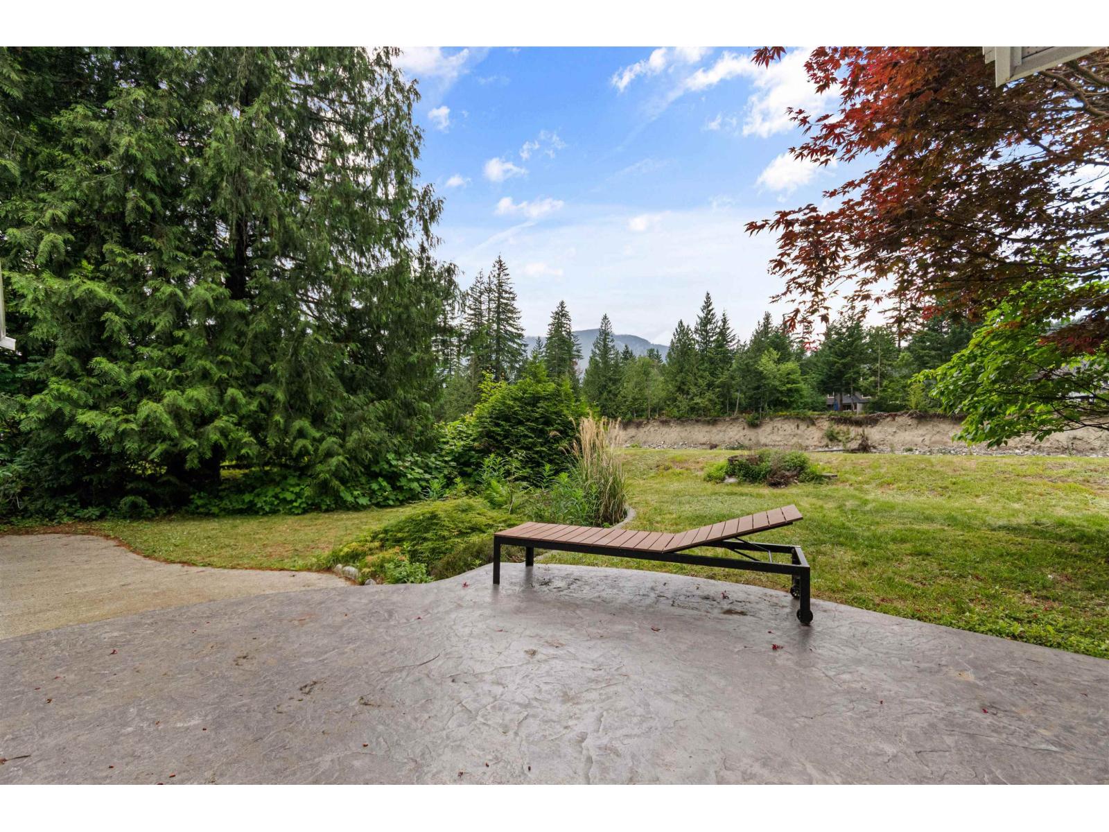 100 Robertson Crescent, Hope, Hope, British Columbia  V0X 1L4 - Photo 39 - R3131147