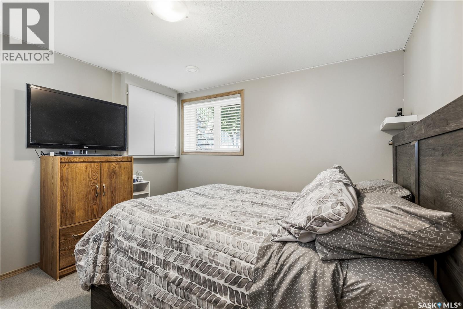 212 Mount Royal Place, Regina, Saskatchewan  S4T 7X9 - Photo 34 - SK040654