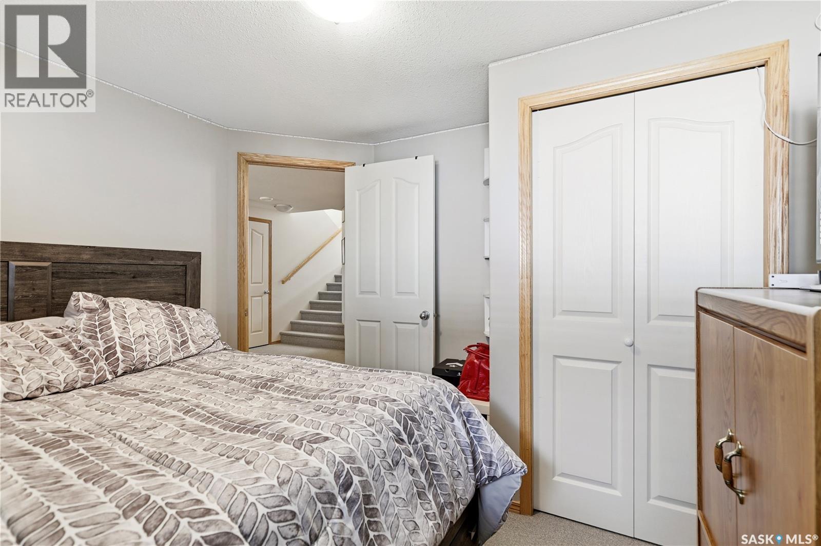 212 Mount Royal Place, Regina, Saskatchewan  S4T 7X9 - Photo 35 - SK040654