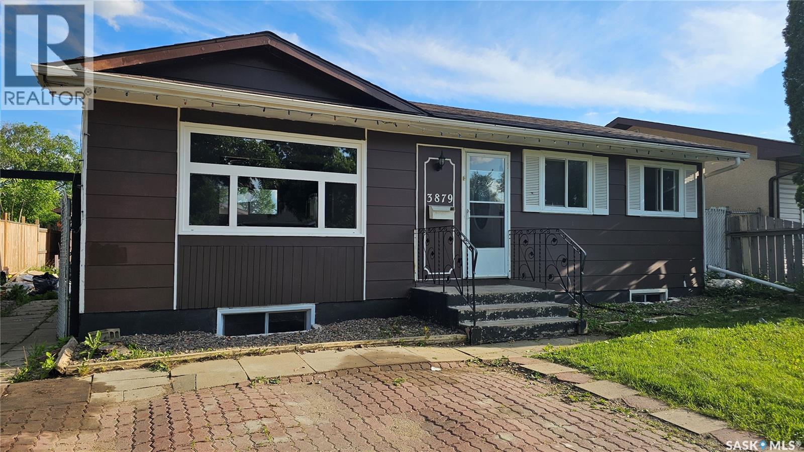 3879 Miyo-Wâhkôhtowin Road, Saskatoon, Saskatchewan  S7L 5T1 - Photo 2 - SK040653