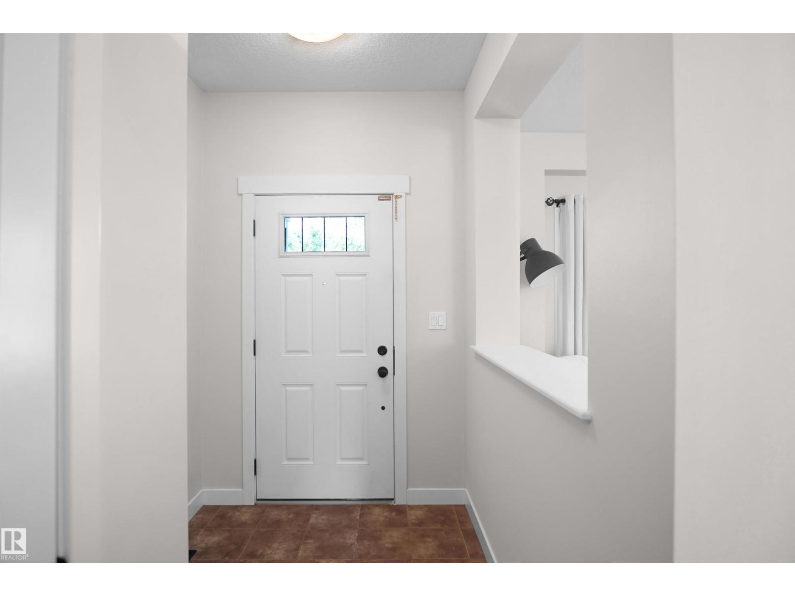 181 Hawks Ridge Bv Nw, Edmonton, Alberta  T5S 0H6 - Photo 3 - E4495590