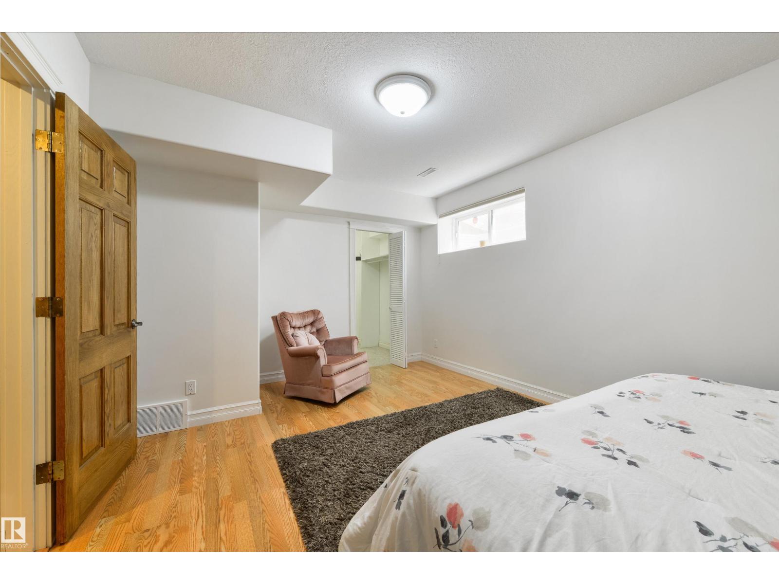 956 Hollingsworth Bend NW, Edmonton, Alberta  T6R 3G8 - Photo 45 - E4495567