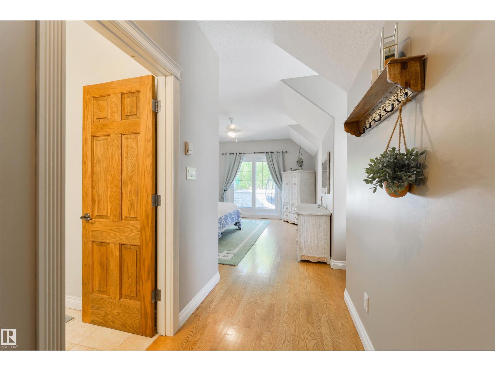 956 Hollingsworth Bend NW, Edmonton, Alberta  T6R 3G8 - Photo 22 - E4495567