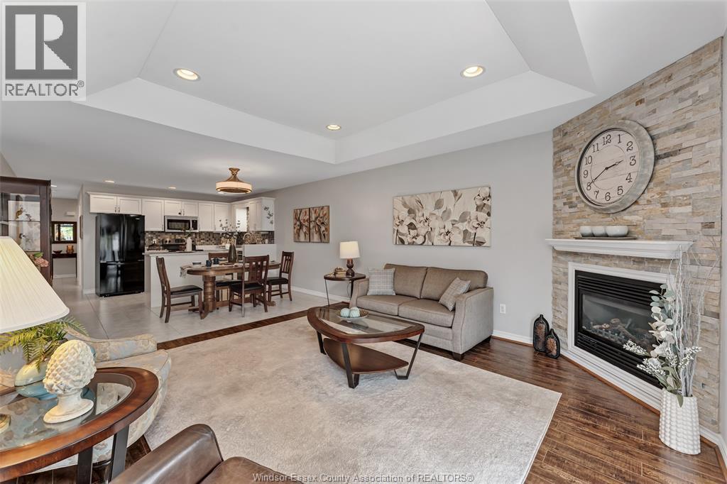 1535 Luxury, Windsor, Ontario  N8P 1S7 - Photo 13 - 26015214