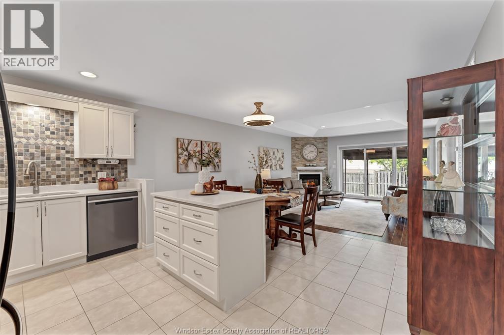 1535 Luxury, Windsor, Ontario  N8P 1S7 - Photo 6 - 26015214