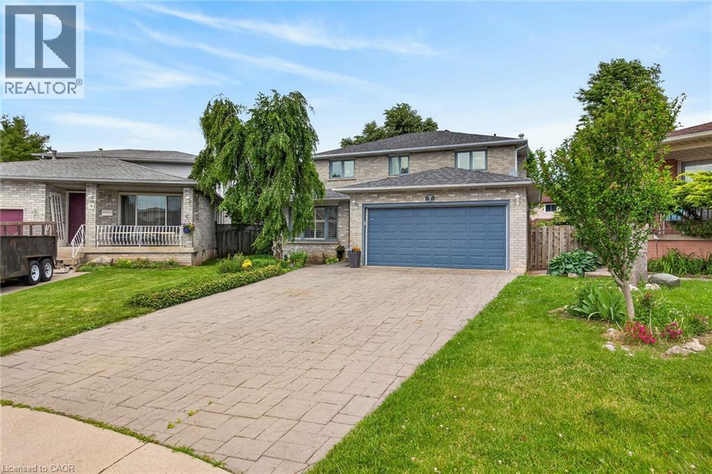 7 Corsica Court, Hamilton, Ontario  L9B 2E2 - Photo 3 - 40840467