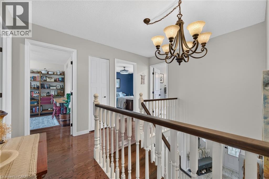 7 Corsica Court, Hamilton, Ontario  L9B 2E2 - Photo 26 - 40840467