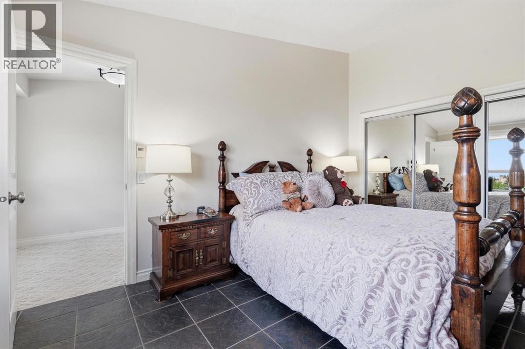 5807 Coach Hill Road SW, Calgary, Alberta  T3H 1E3 - Photo 19 - A2314860