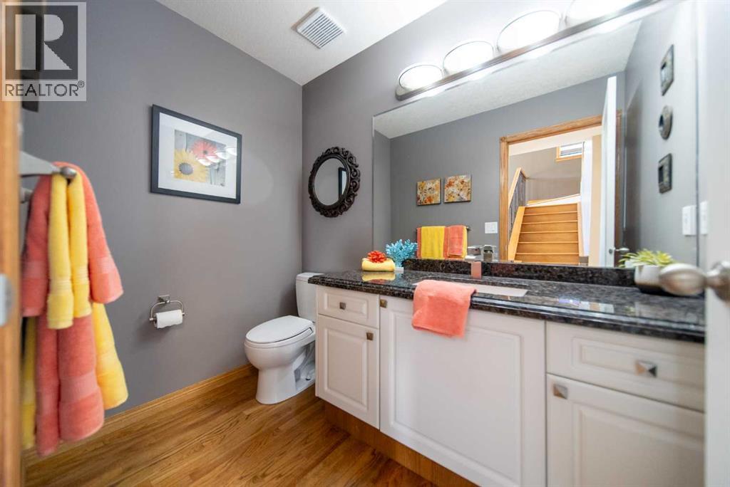 360 Hidden Ranch Circle NW, Calgary, Alberta  T3A 5R3 - Photo 19 - A2317952