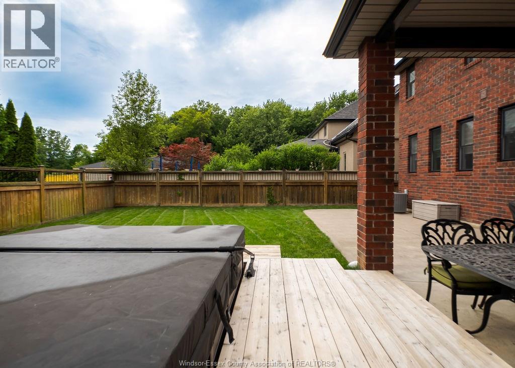 1235 Maple, Lasalle, Ontario  N9J 3Y6 - Photo 8 - 26014810