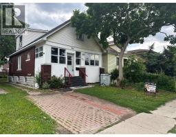961 CAMPBELL, Windsor, Ontario