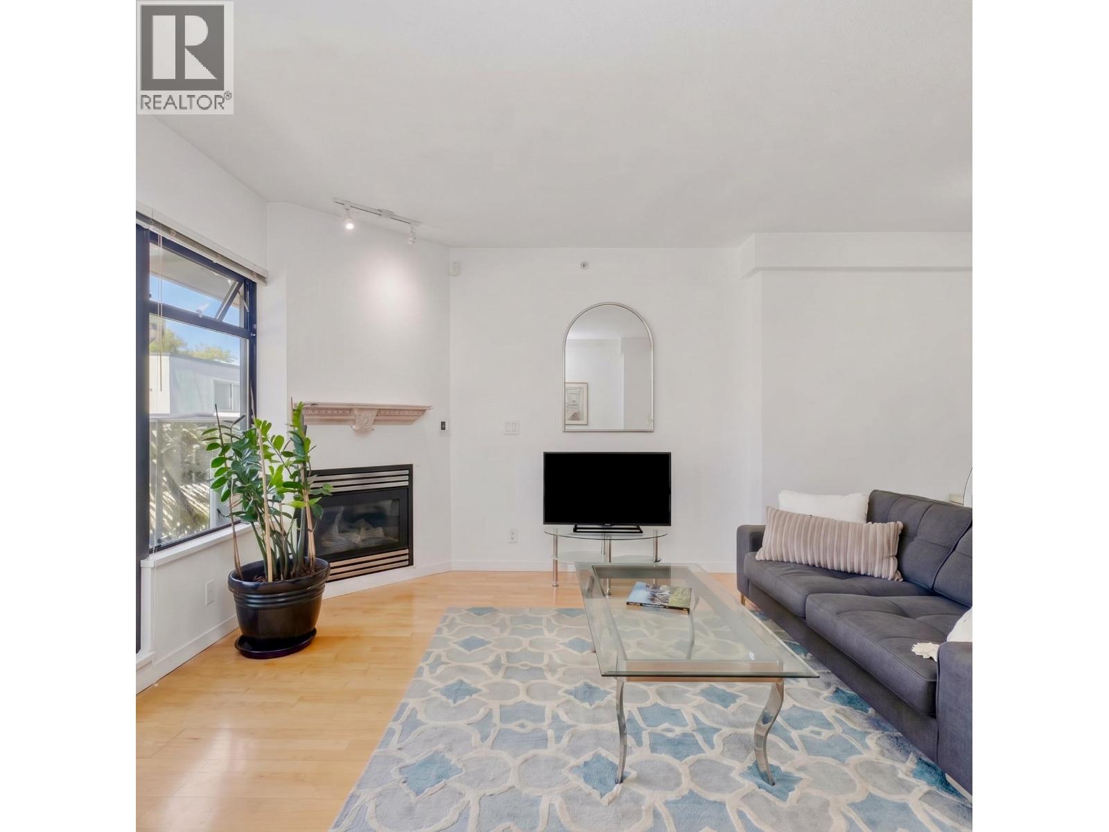 503 2228 Marstrand Avenue, Vancouver, British Columbia  V6K 4T1 - Photo 2 - R3139472