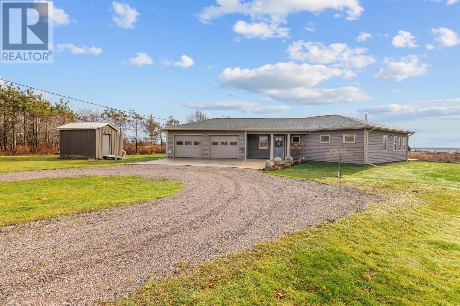 607 Cannontown Road, Mont Carmel, Prince Edward Island  C0B 2E0 - Photo 40 - 202600324