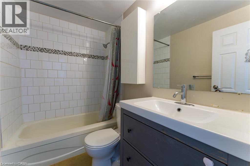 326 Hunter Street E Unit# 402, Hamilton, Ontario  L8N 1N6 - Photo 9 - 40843063