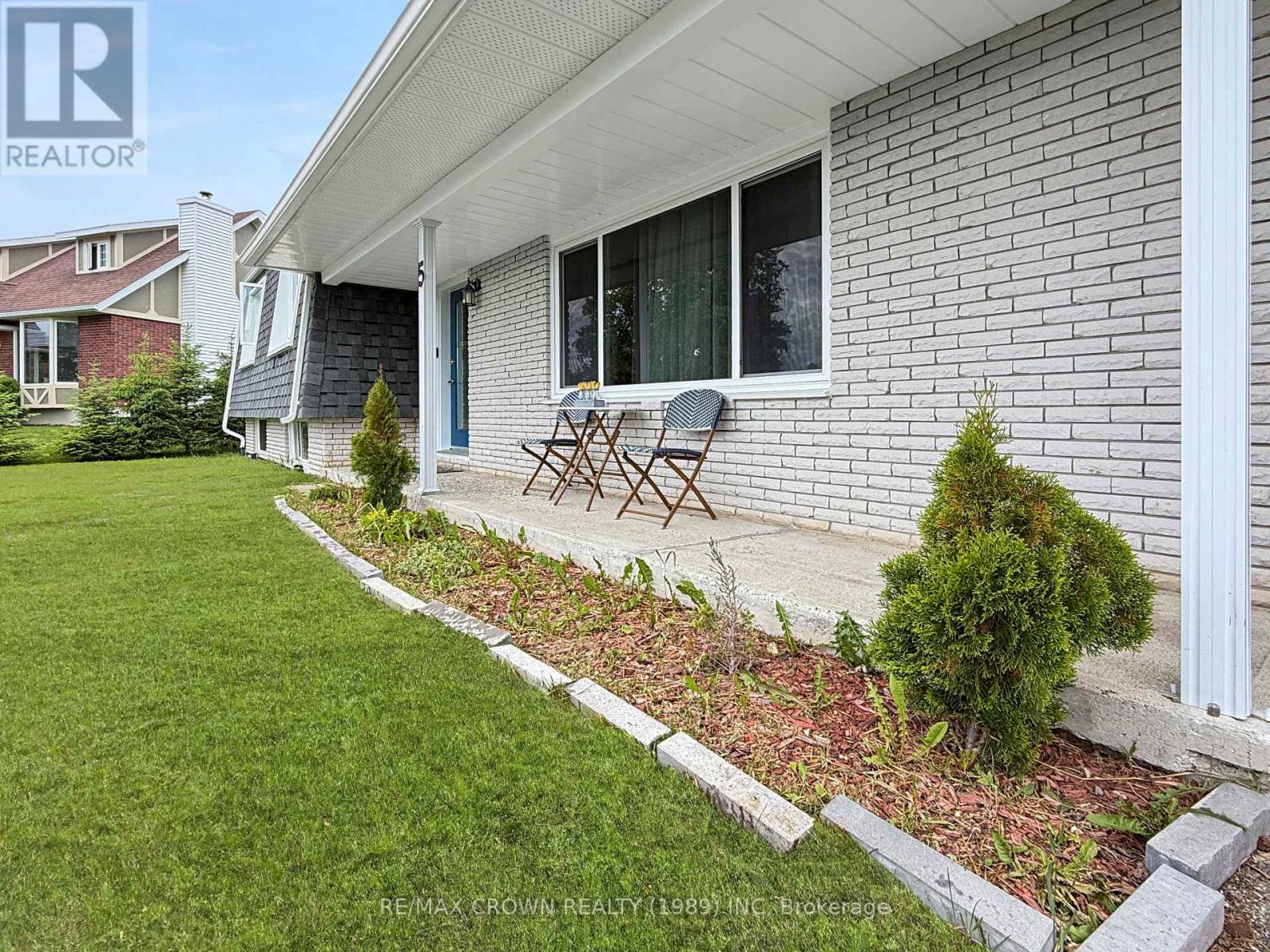 5 Flood Place, Hearst, Ontario  P0L 1N0 - Photo 4 - T13482678