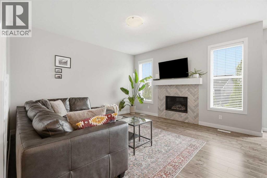 26 Crestbrook Drive Sw, Calgary, Alberta  T3B 6G3 - Photo 3 - A2323778