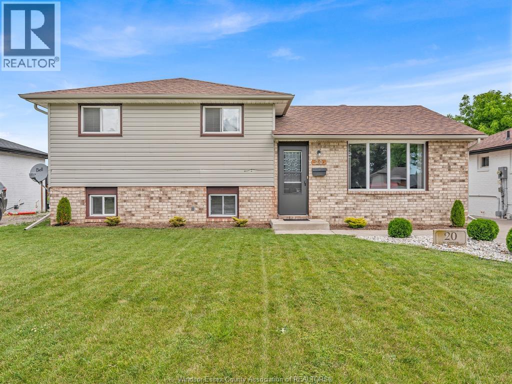 MLS# 26015164: 20 ST. CHARLES PL, Amherstburg, Canada