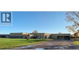 1053 WELLINGTON STREET, Dresden, Ontario