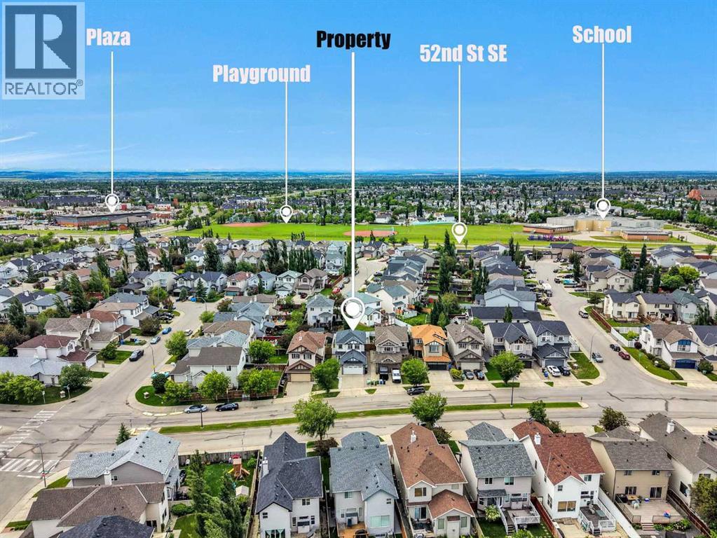 55 New Brighton Drive SE, Calgary, Alberta  T2Z 4B2 - Photo 2 - A2323545