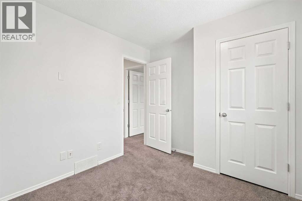 55 New Brighton Drive SE, Calgary, Alberta  T2Z 4B2 - Photo 30 - A2323545