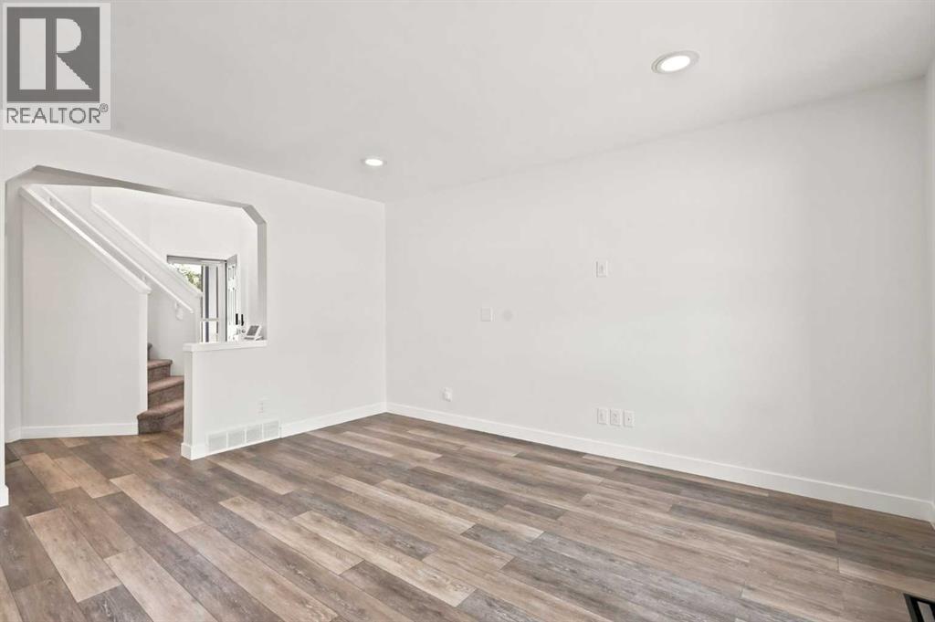 55 New Brighton Drive SE, Calgary, Alberta  T2Z 4B2 - Photo 7 - A2323545
