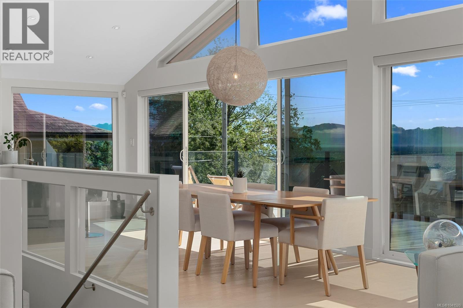 321 Foul Bay Rd, Oak Bay, British Columbia  V8S 4G6 - Photo 14 - 1041520