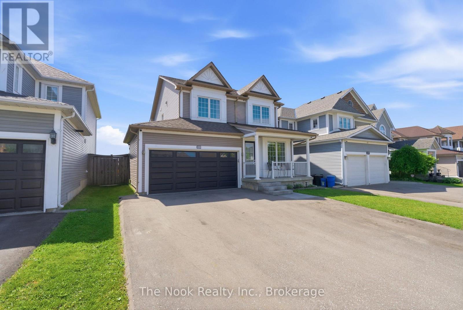 103 Padfield Drive, Clarington, Ontario  L1C 5H6 - Photo 2 - E13482312