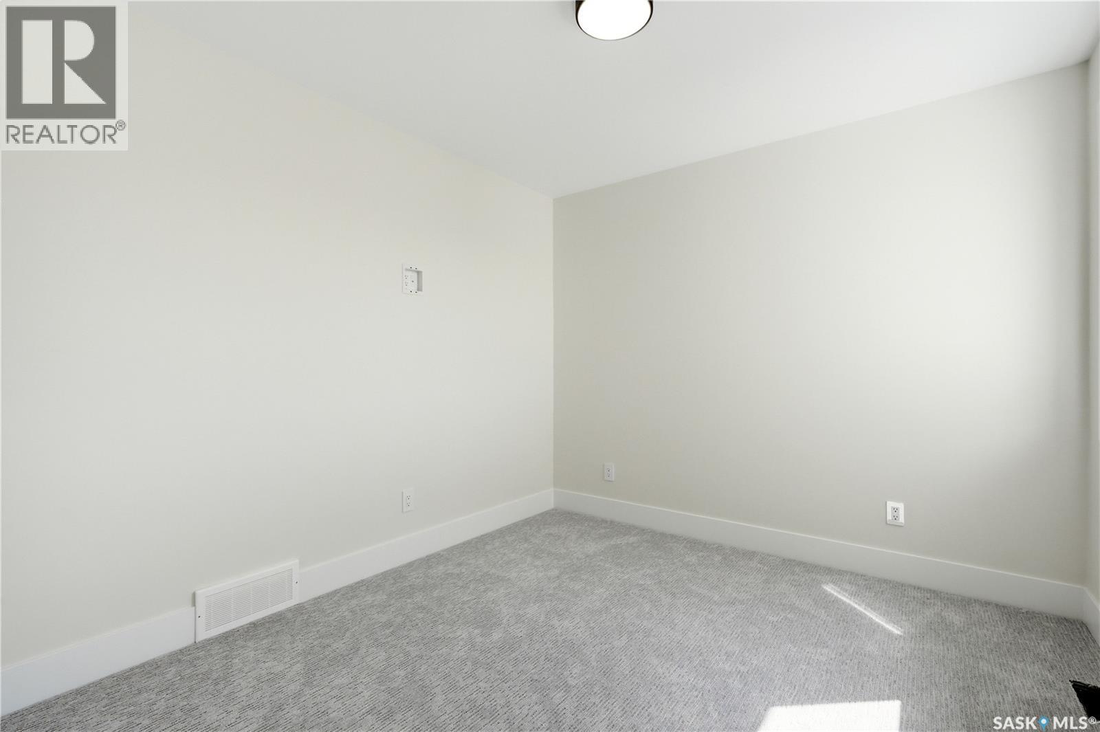 218 Veterans Drive, Warman, Saskatchewan  S0K 0A1 - Photo 35 - SK024762