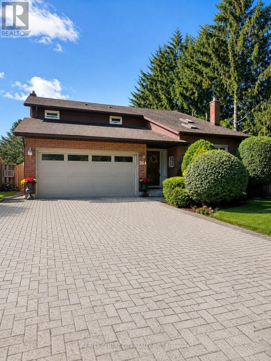 264 Blue Forest Place, London North, Ontario  N6G 4H7 - Photo 1 - X13487852