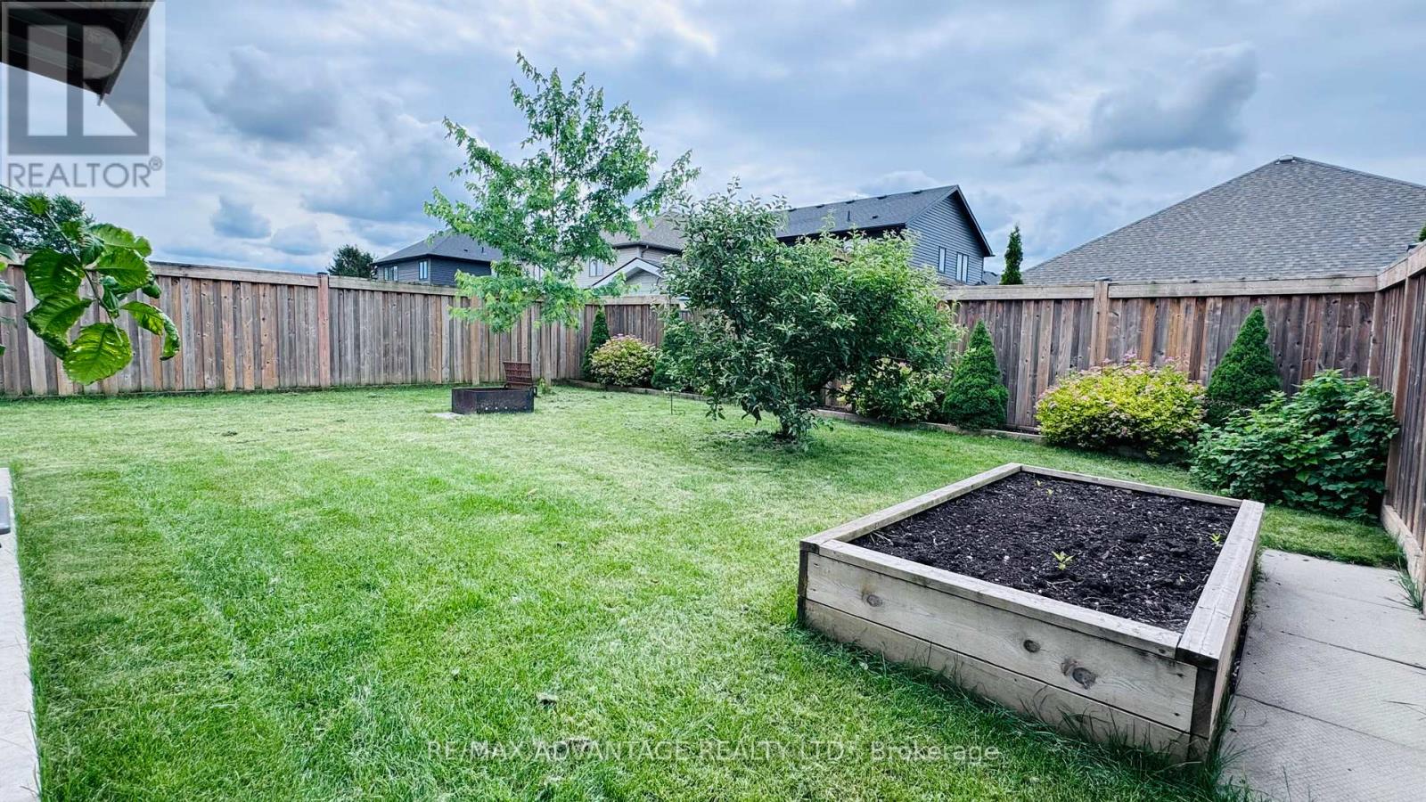 377 Beech Street, Lucan Biddulph, Ontario  N0M 2J0 - Photo 32 - X13488600