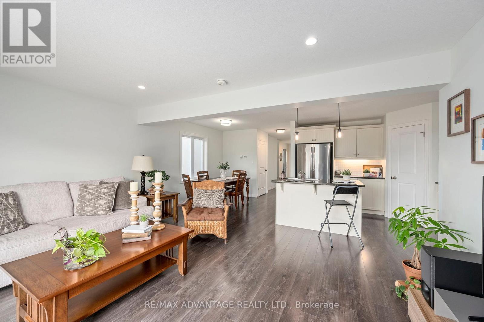 377 Beech Street, Lucan Biddulph, Ontario  N0M 2J0 - Photo 8 - X13488600