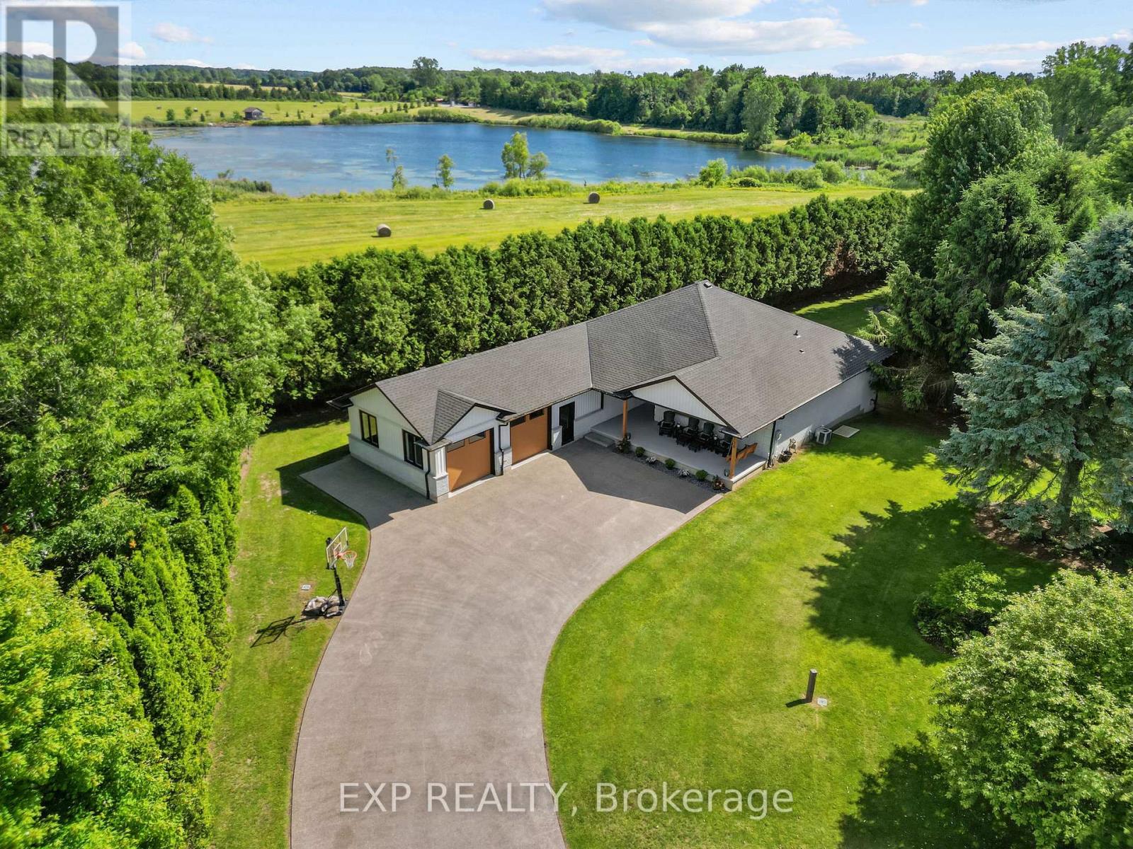 128 BROOKFIELD STREET, Middlesex Centre, Ontario