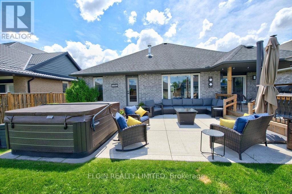 40 Glengariff Drive, Southwold, Ontario  N5P 3T2 - Photo 40 - X13488676
