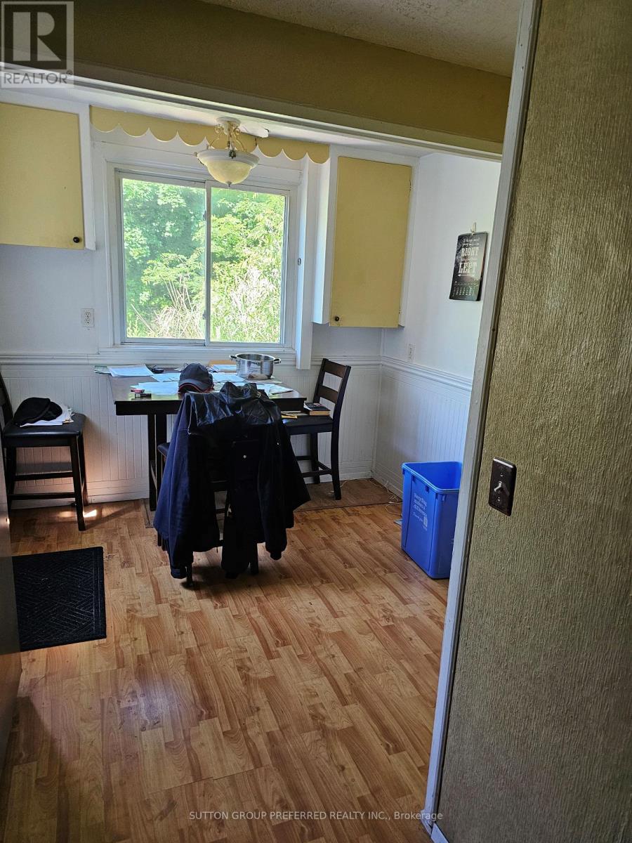 73 Glenwood Avenue, London East, Ontario  N5Z 2P7 - Photo 3 - X13488968