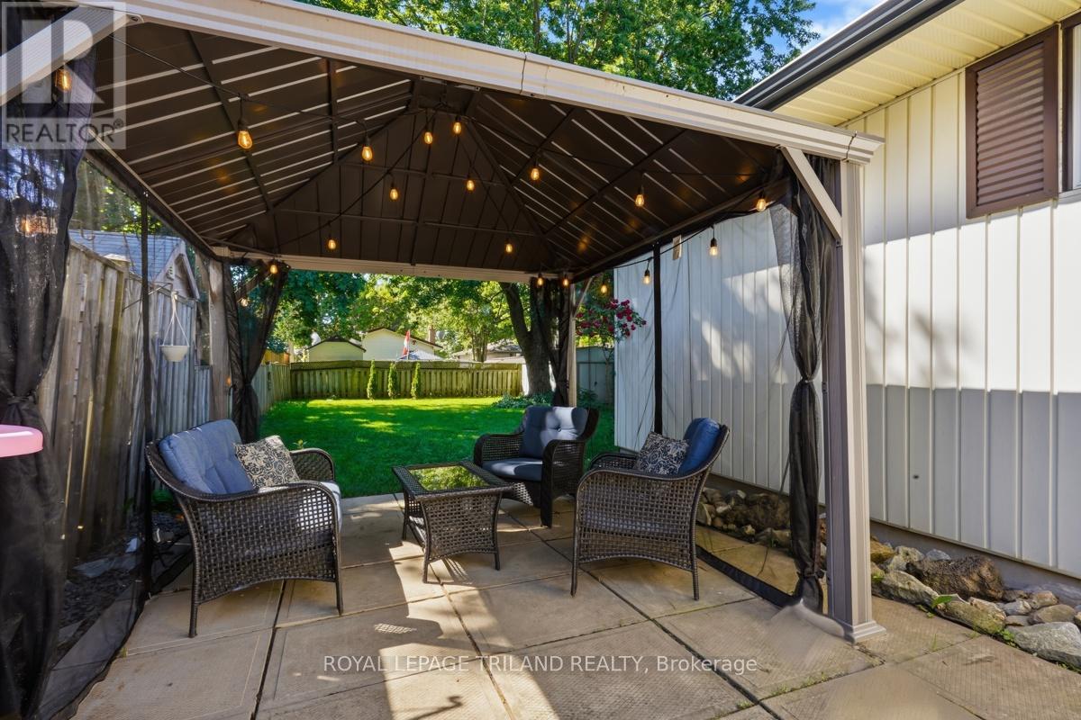 138 Fennell Crescent, London South, Ontario  N6E 2E3 - Photo 31 - X13489518