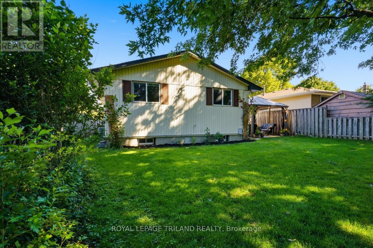 138 Fennell Crescent, London South, Ontario  N6E 2E3 - Photo 40 - X13489518