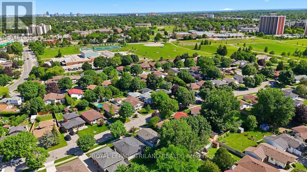 138 Fennell Crescent, London South, Ontario  N6E 2E3 - Photo 41 - X13489518