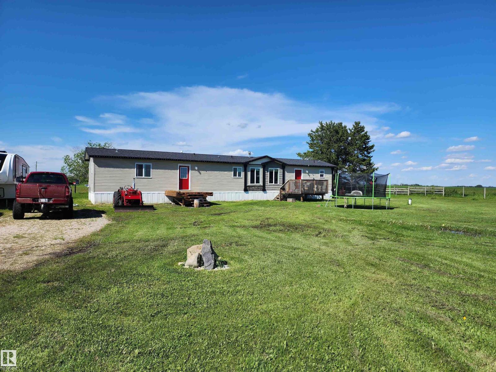 1232 Twp Road 512, Rural Parkland County, Alberta  T7Y 2N7 - Photo 2 - E4495612