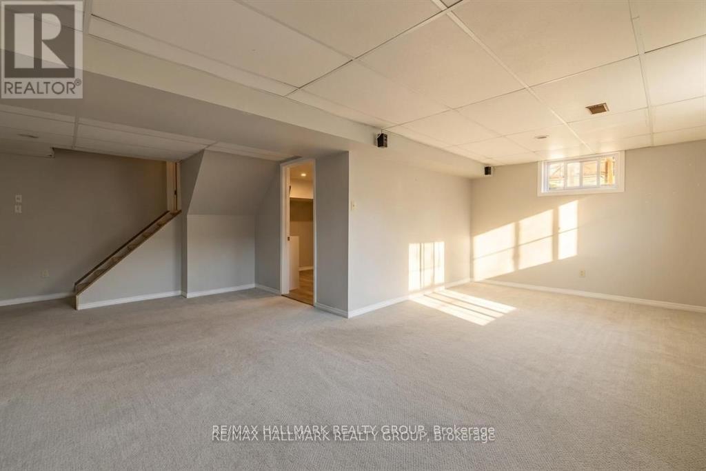 37 Stitt Street, Ottawa, Ontario  K2S 0R5 - Photo 34 - X13487872