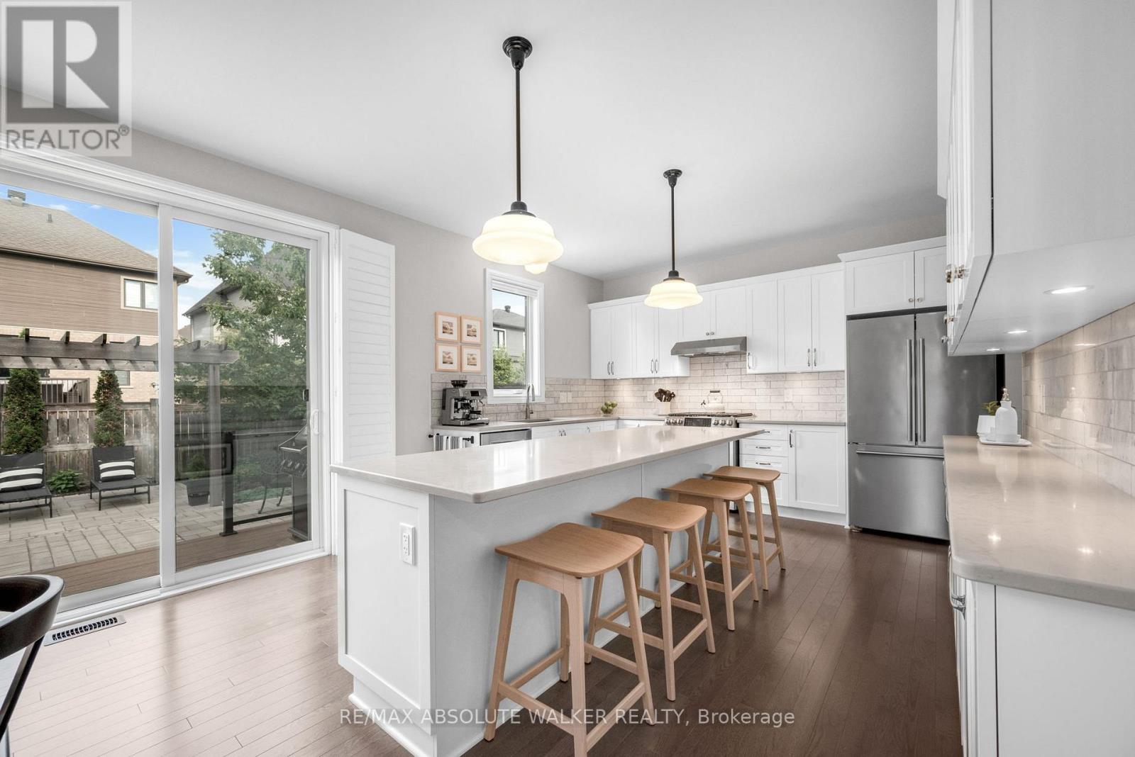 902 Percival Crescent, Ottawa, Ontario  K4M 0G3 - Photo 3 - X13487892