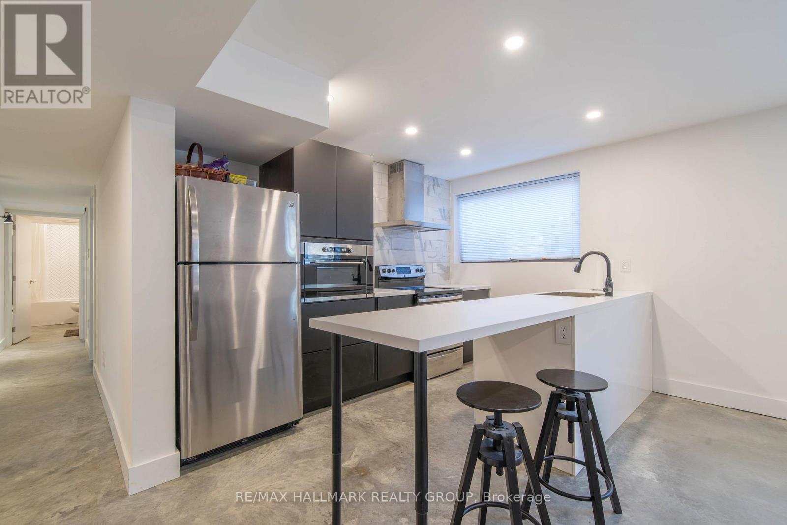 Lower - 49 Chippewa Avenue, Ottawa, Ontario  K2G 1X8 - Photo 2 - X13488268